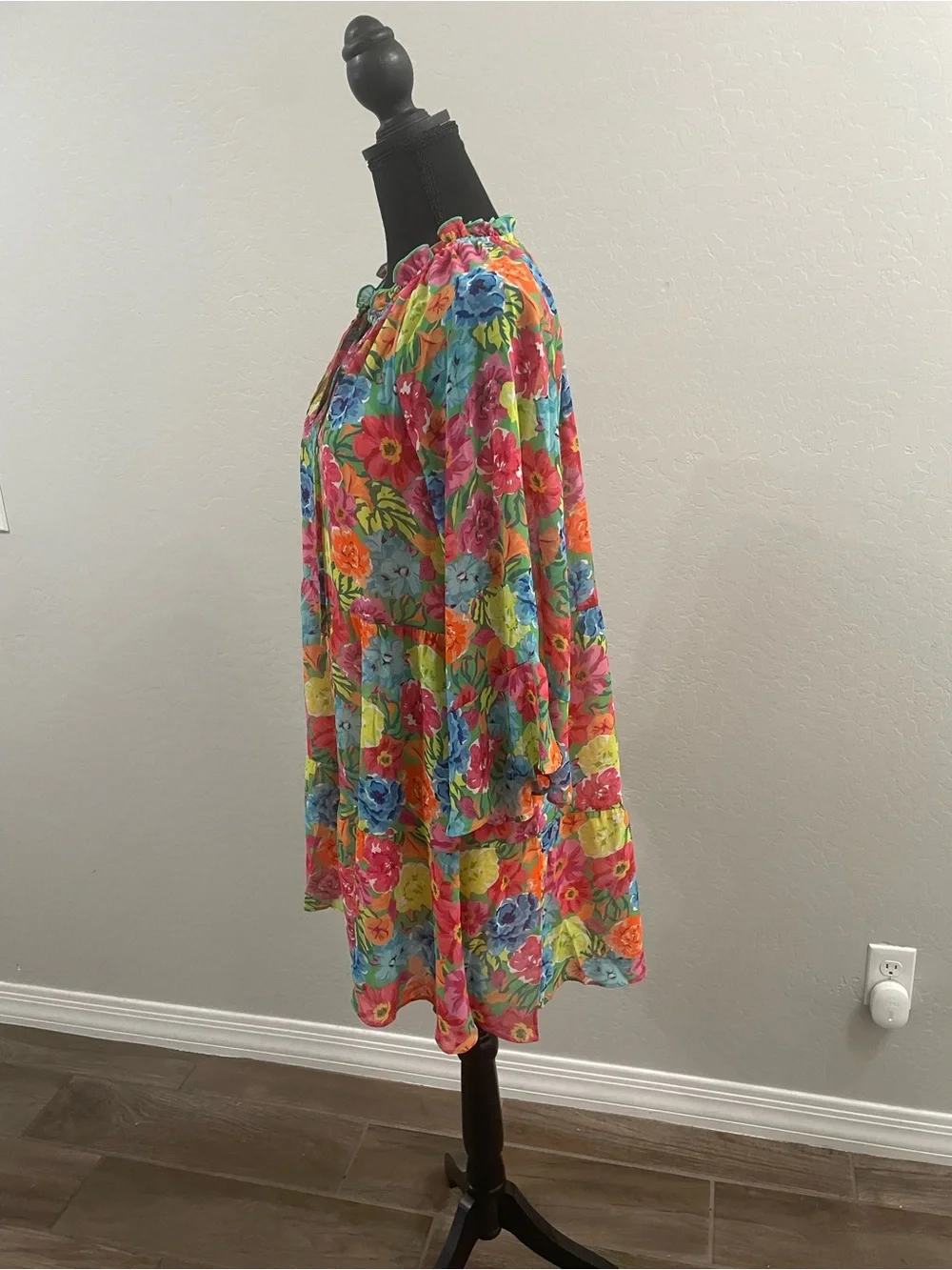 BNWOT Show Me Your MuMu Voila Floral Mini Dress - Picture 5 of 7